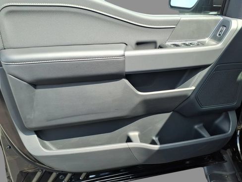 New 2026 Ford Explorer Active w/ Active Comfort Package AWD/4WD image 16