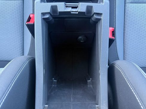 Used 2018 Ford Escape SE image 37