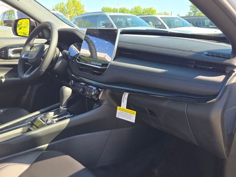 New 2026 Jeep Compass Limited image 8