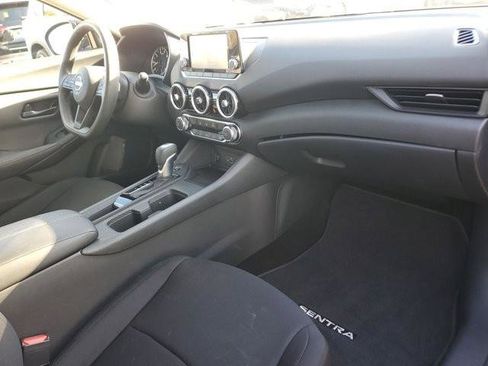 Used 2024 Nissan Sentra S image 13