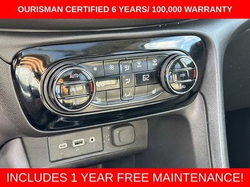 Used 2023 Buick Encore GX Essence w/ Experience Buick Package FWD image 24