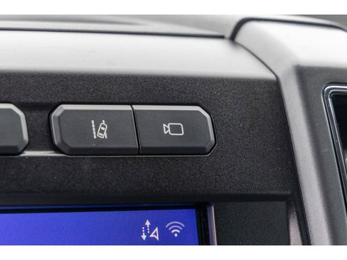 Used 2022 Ford F350 XLT w/ XLT Premium Package image 25