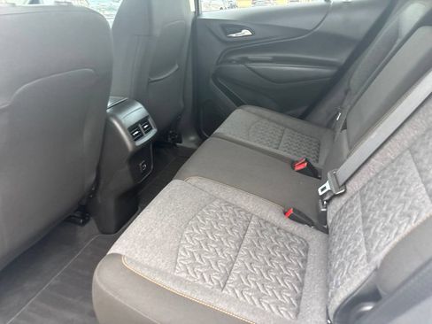 Used 2023 Chevrolet Equinox LT FWD image 19