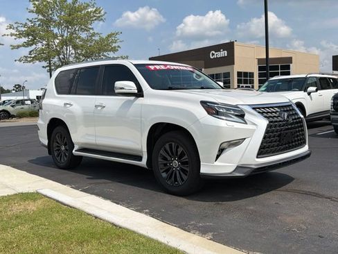 Used 2023 Lexus GX 460 Luxury w/ Sport Design Package AWD/4WD image 2
