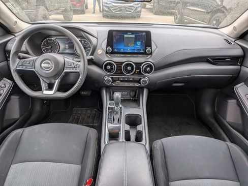 Used 2024 Nissan Sentra SV FWD image 12