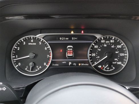 New 2025 Nissan Pathfinder SV image 10