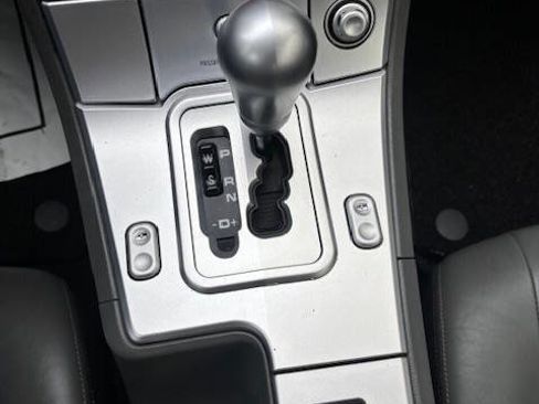 Used 2007 Chrysler Crossfire Limited image 8