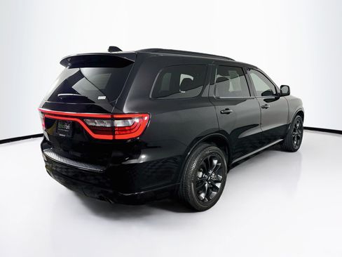 Used 2025 Dodge Durango GT w/ Blacktop Package RWD image 9