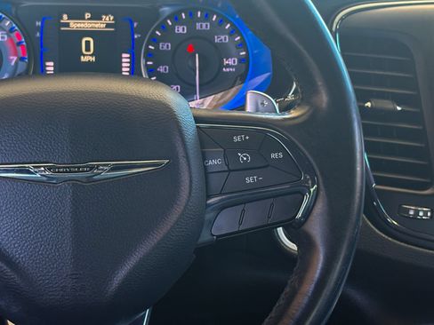 Used 2016 Chrysler 200 S FWD image 27