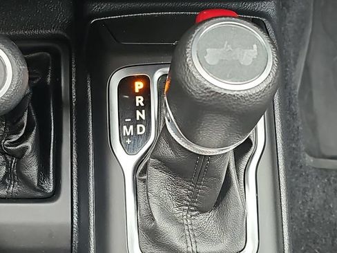 Used 2023 Jeep Wrangler Unlimited Sport AWD/4WD image 17