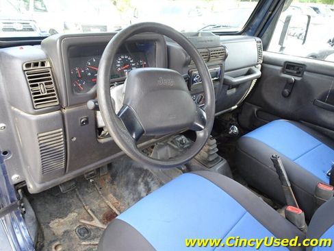 Used 2002 Jeep Wrangler SE AWD/4WD image 11