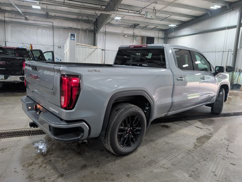 Used 2025 GMC Sierra 1500 Elevation AWD/4WD image 3