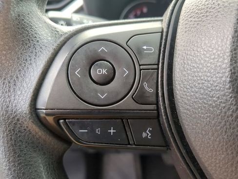 Used 2023 Toyota RAV4 XLE image 28