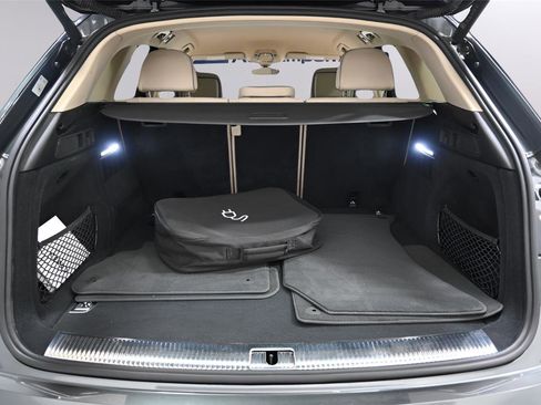 Used 2022 Audi Q5 e Premium image 15