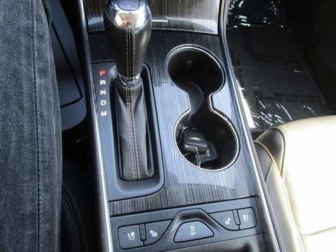 Used 2019 Chevrolet Impala Premier w/ Premier Convenience Package FWD image 14