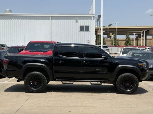 Used 2023 Toyota Tacoma TRD Pro AWD/4WD image 3