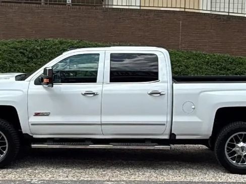 Used 2019 Chevrolet Silverado 3500 LTZ w/ Duramax Plus Package AWD/4WD image 2