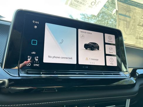 New 2026 Volkswagen Atlas Cross Sport SEL Premium R-Line image 35