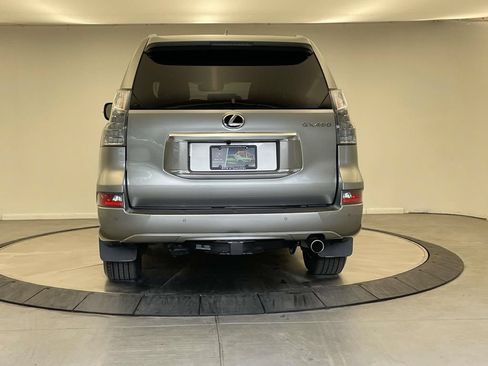 Used 2023 Lexus GX 460 Premium w/ Premium Package AWD/4WD image 4