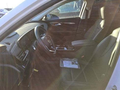 Used 2025 Buick Envision Preferred image 7