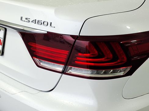 Used 2014 Lexus LS 460 L image 6