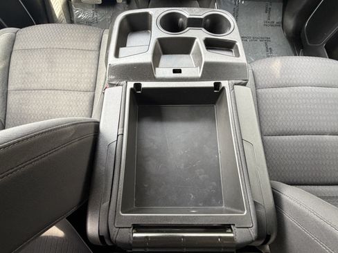 Used 2022 Chevrolet Silverado 1500 LT image 23