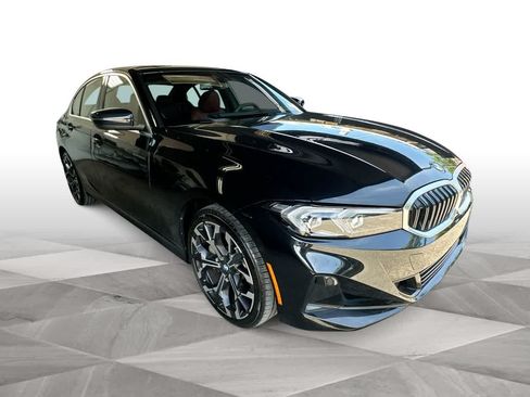 Used 2025 BMW 330i Sedan RWD image 2