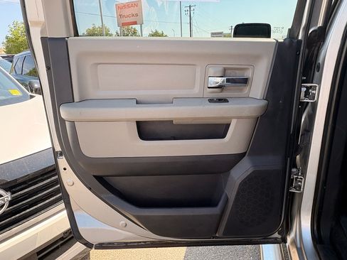 Used 2012 RAM 2500 SLT AWD/4WD image 11