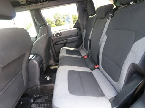 Used 2023 Ford Bronco Big Bend AWD/4WD image 9