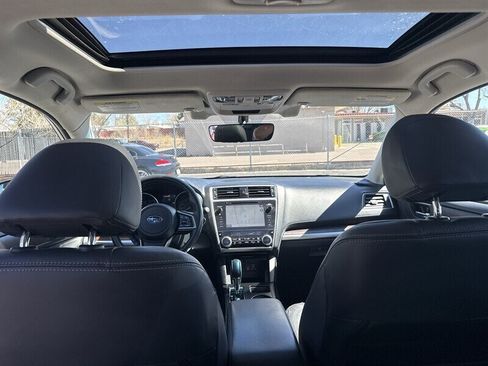 Used 2019 Subaru Outback 2.5i Limited AWD/4WD image 25