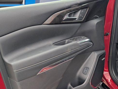 New 2026 Chevrolet Traverse High Country w/ LPO, Floor Liner Package image 16