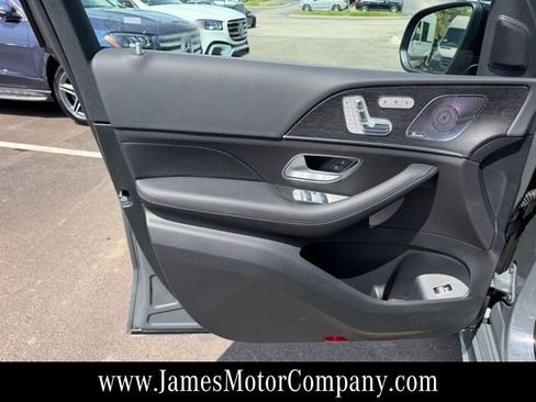 New 2026 Mercedes-Benz GLS 450 4MATIC image 13