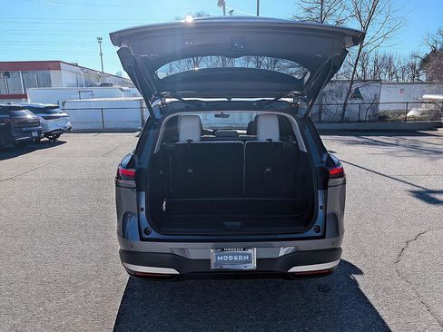New 2026 INFINITI QX60 Luxe image 23