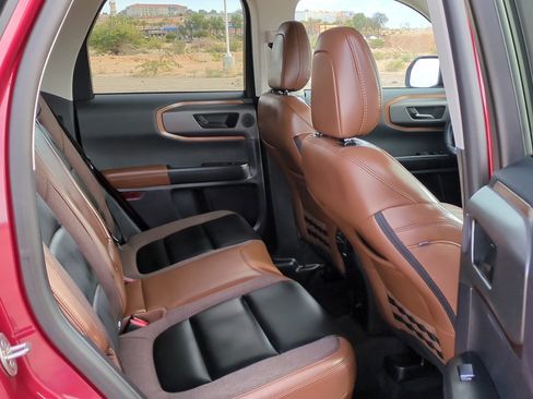 Used 2025 Ford Bronco Sport Outer Banks w/ Outer Banks Tech Package+ image 31