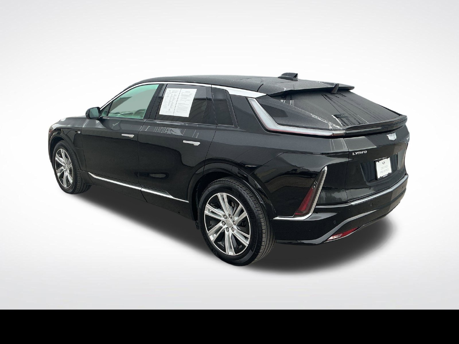 Certified 2024 Cadillac Lyriq Tech AWD/4WD image 3