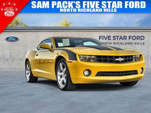 Used 2010 Chevrolet Camaro LT image 1