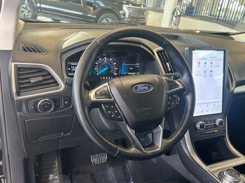 Used 2023 Ford Edge SEL image 33