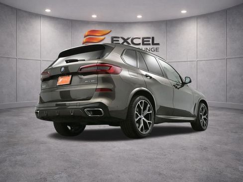 Used 2022 BMW X5 xDrive40i w/ M Sport Package AWD/4WD image 53