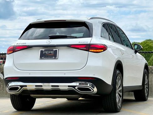 Certified 2026 Mercedes-Benz GLC 300 4MATIC image 7
