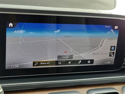 Used 2022 Mercedes-Benz GLS 450 4MATIC image 9