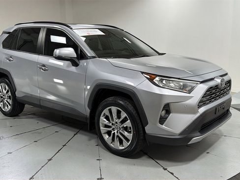 Certified 2021 Toyota RAV4 Limited image 3
