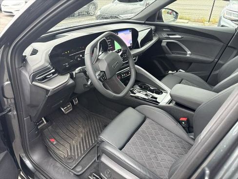 Used 2025 Audi SQ5 Premium Plus AWD/4WD image 5