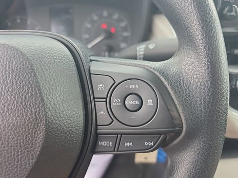 Certified 2024 Toyota Corolla LE FWD image 17