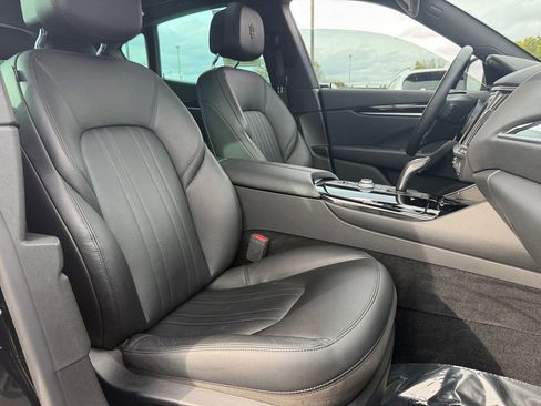 Used 2021 Maserati Levante image 27