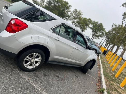 Used 2013 Chevrolet Equinox LS FWD image 7