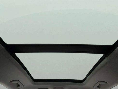 Certified 2023 Audi Q5 2.0T Premium Plus image 16