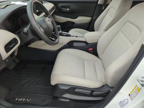Certified 2026 Honda HR-V LX image 15