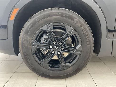 Used 2024 Chevrolet Blazer LT w/ Blazer LT Plus Package AWD/4WD image 8