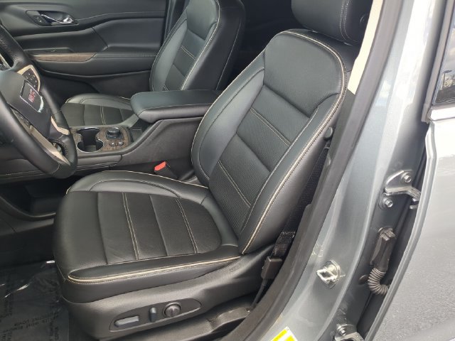 Used 2023 GMC Acadia Denali w/ Denali Ultimate Package FWD image 23