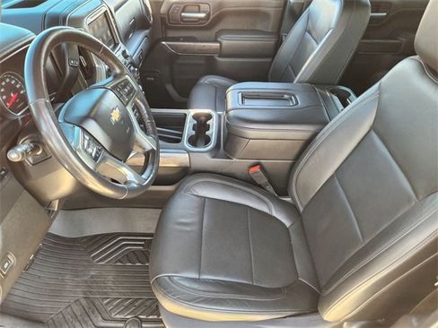 Used 2020 Chevrolet Silverado 2500 LTZ w/ LTZ Premium Package image 14